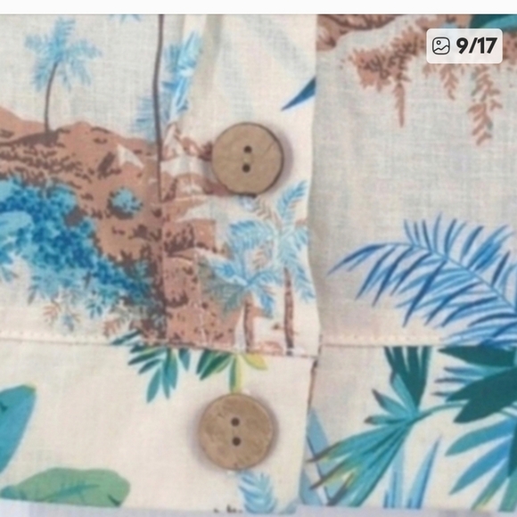 C&C California Short Sleeve Button Up Collared Tropical Cropped Shirt XS - Picture 7 of 12